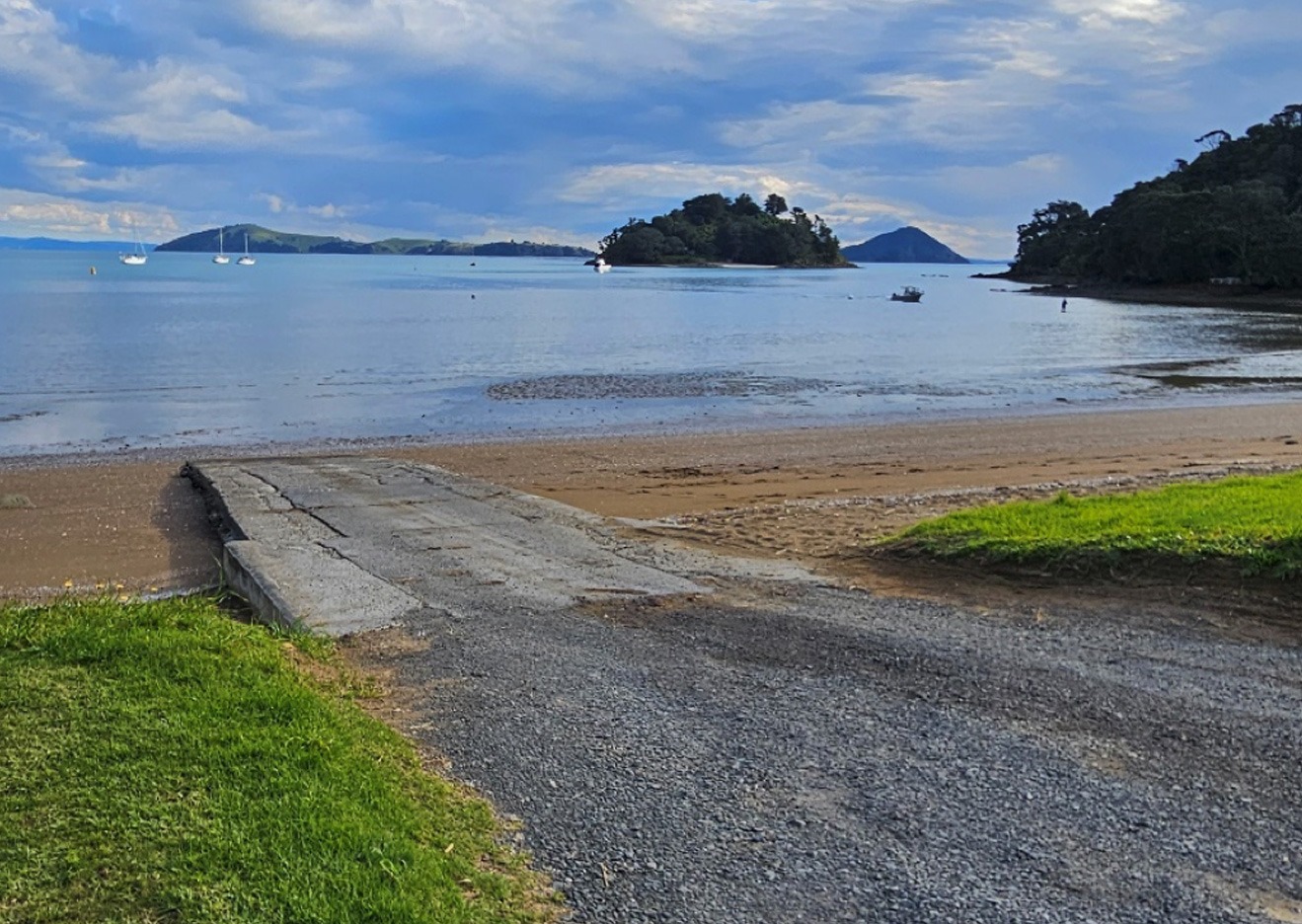 the best boat ramps near Coromandel